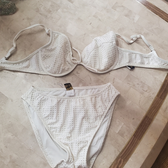 Endless Summer swimsuit - Picture 2 of 4